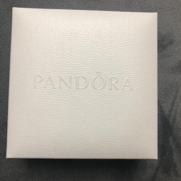 Pandora Moments Sparkling Crown O Snake Chain Bracelet - Picture 7 of 10